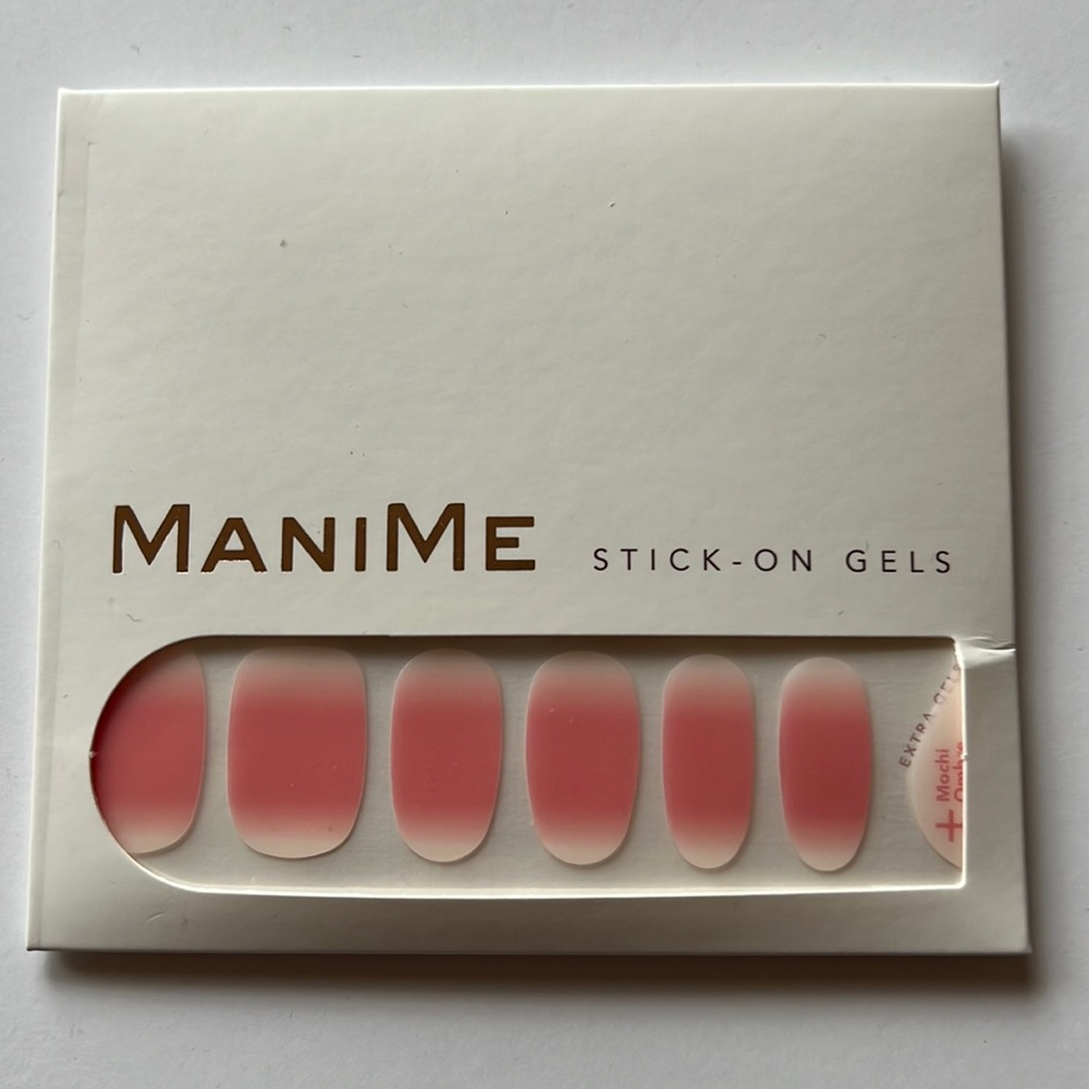 ManiMe Stick-on Gels in Pink Gradient